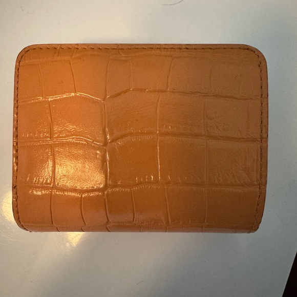 Marc Jacobs Orange Croc-Embossed Wallet - Picture 2 of 4